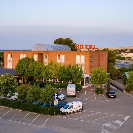 Hotel La Colina Херия Экстерьер фото