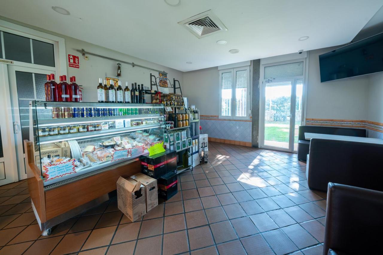 Hotel La Colina Херия Экстерьер фото