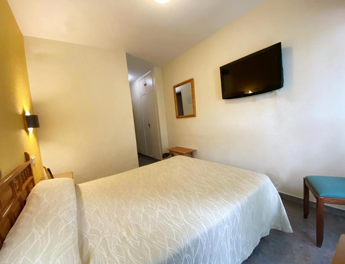 Hotel La Colina Херия Экстерьер фото