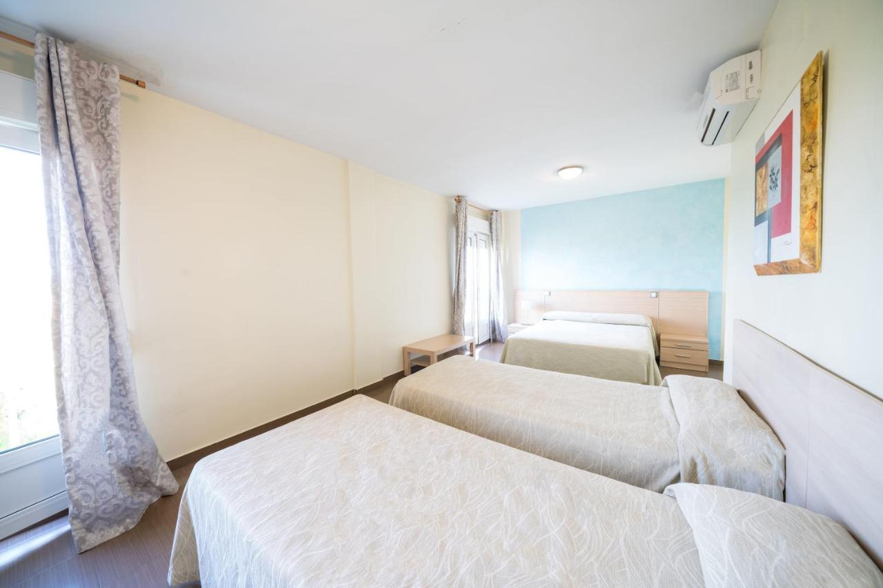 Hotel La Colina Херия Экстерьер фото