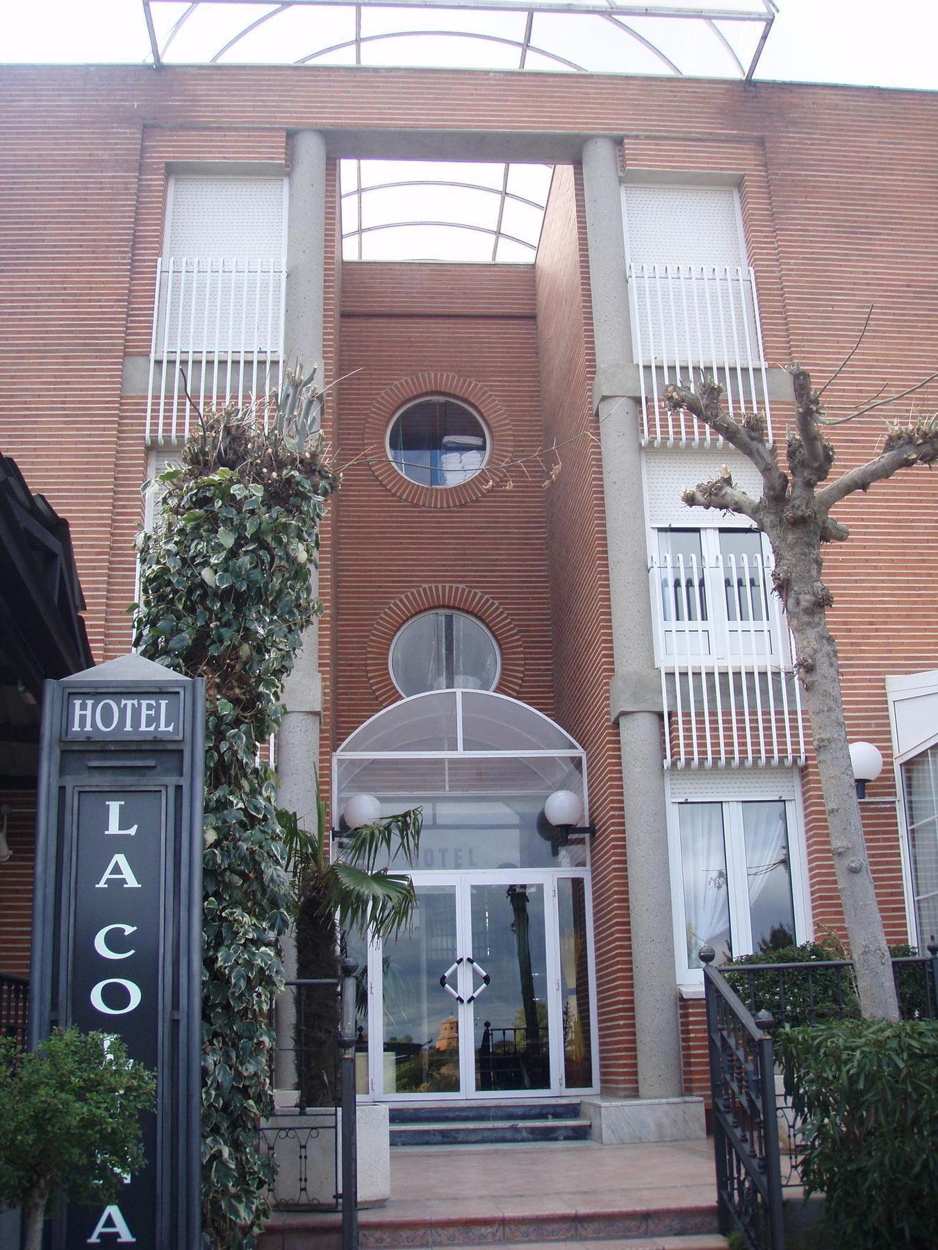 Hotel La Colina Херия Экстерьер фото