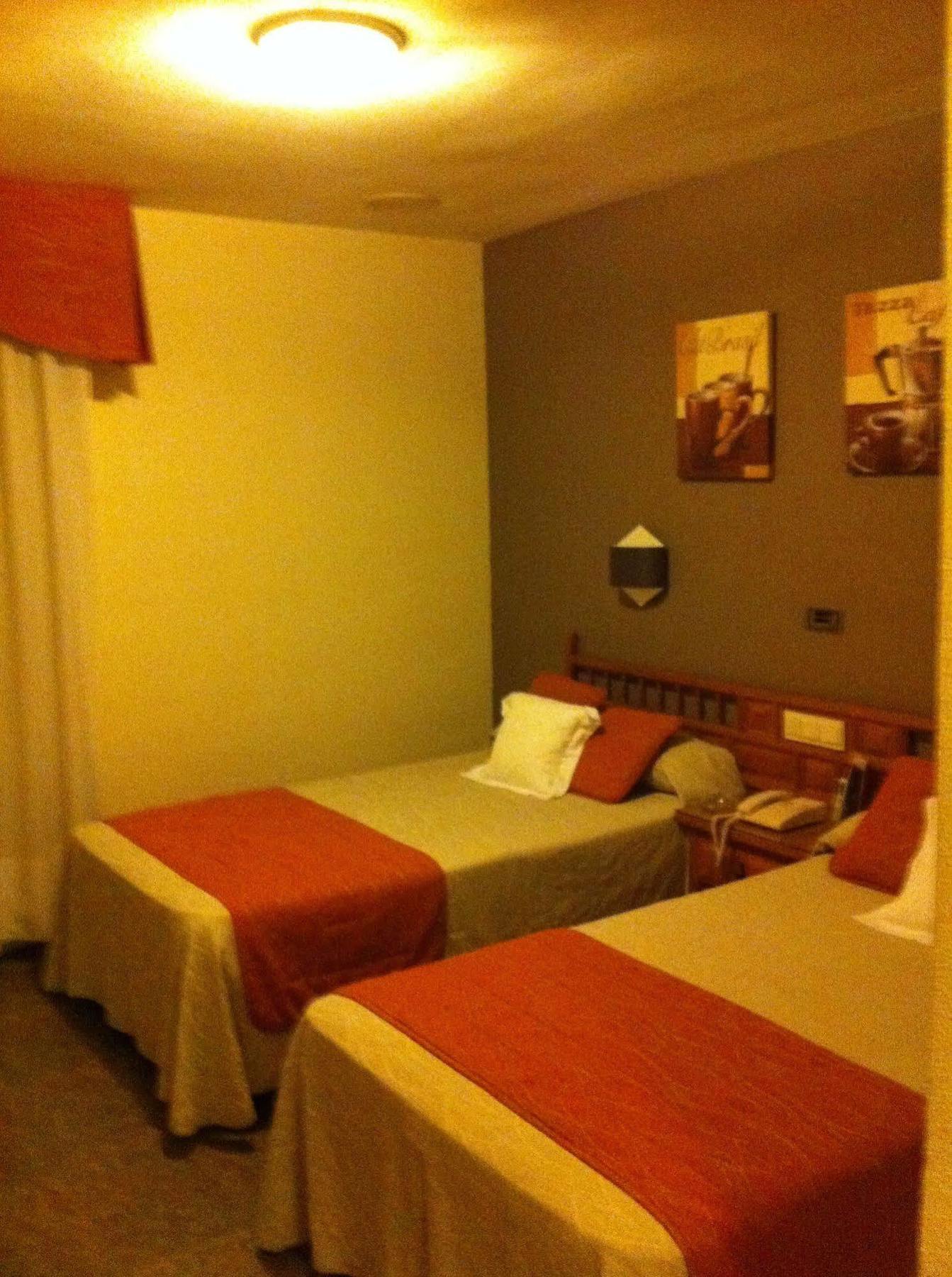 Hotel La Colina Херия Экстерьер фото
